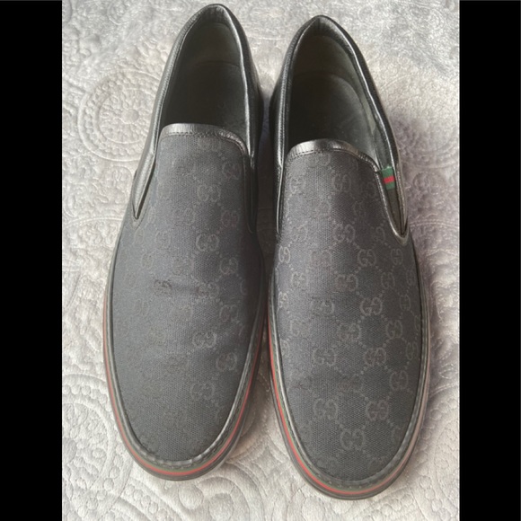 Black Authentic Gucci sneakers